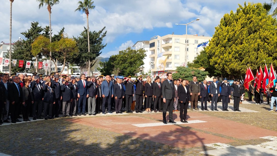 18 Mart Çanakkale Zaferi ve Şehitleri Anma Günü Çelenk Sunma Töreni Yapıldı.